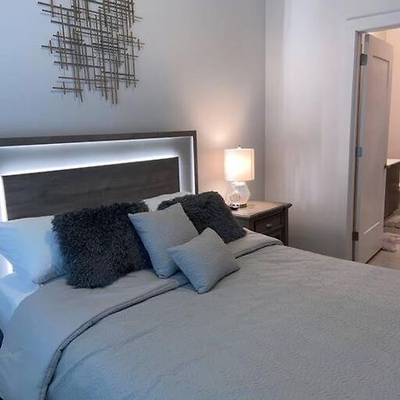 Comfy Midtown 1 Bdr W/ City View And Balcony. アトランタ エクステリア 写真